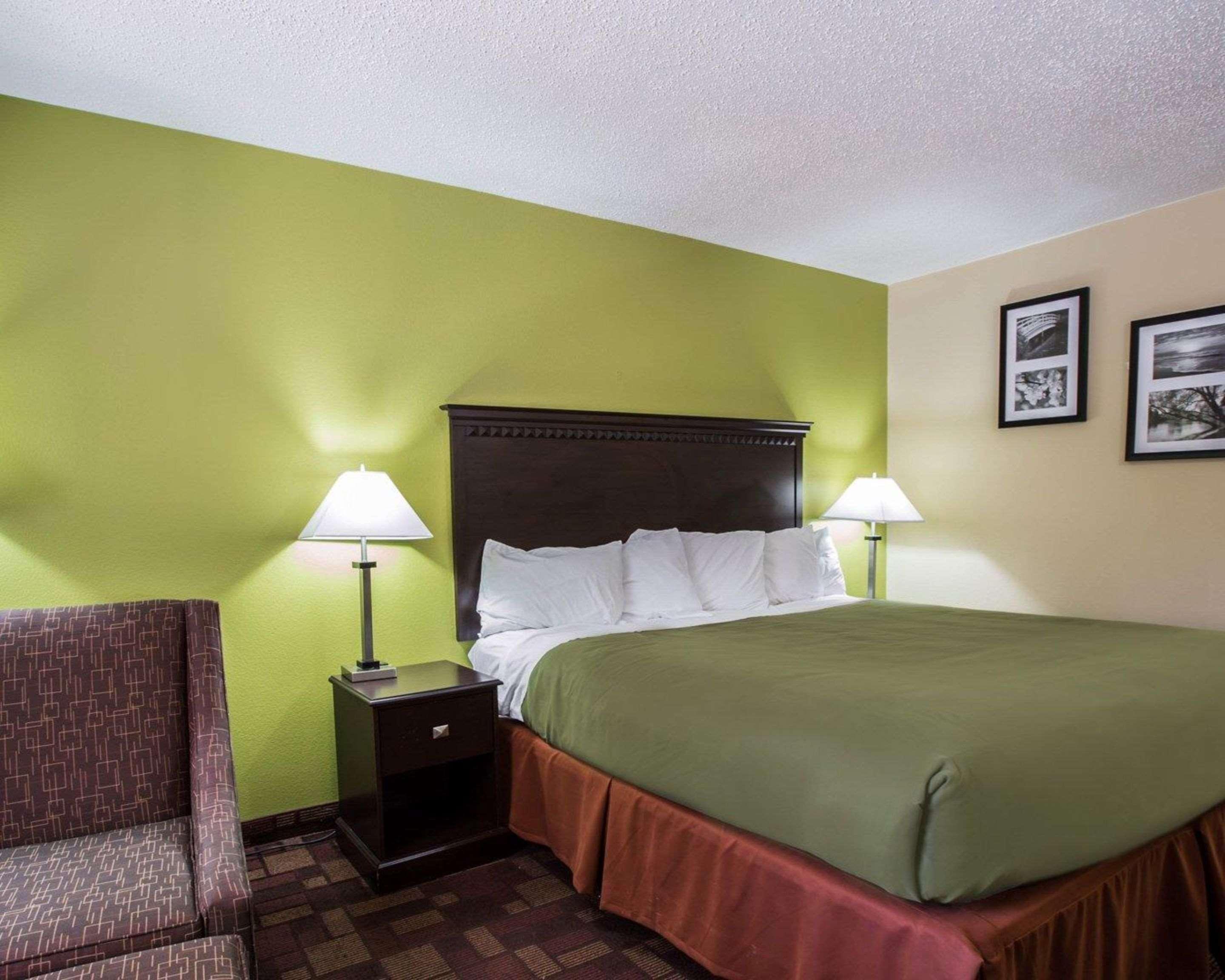 Econo Lodge Biltmore Asheville Buitenkant foto
